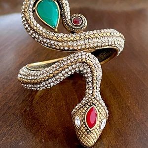 Crystal snake bracelet with beautiful colors